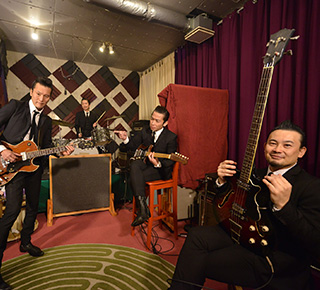 The Screamin’ Telstars 　＜The Neatbeats＞